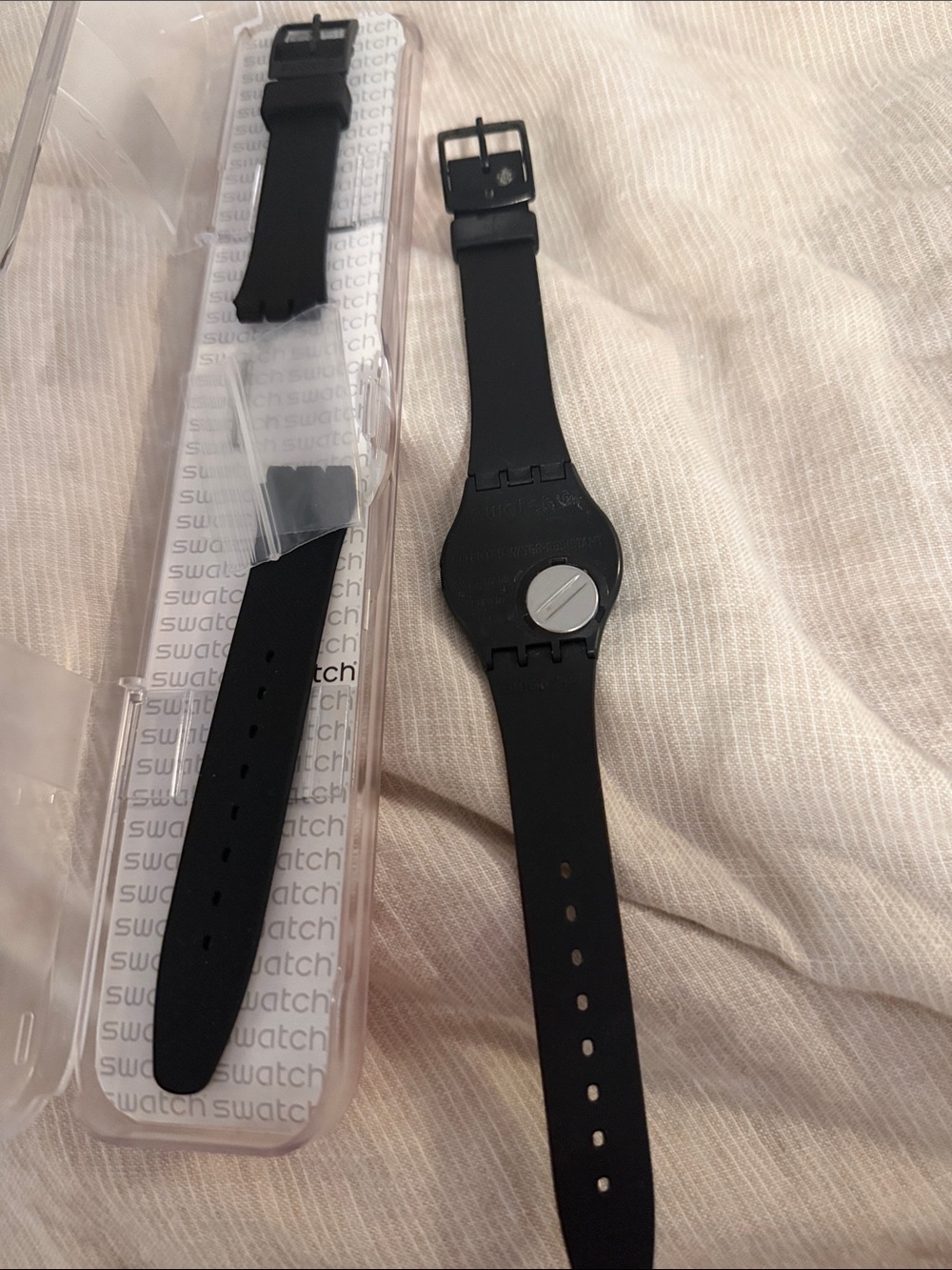 Swatch watch with extra band original box - Picture 4 of 5